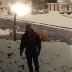 Meet your Posher, Dennis